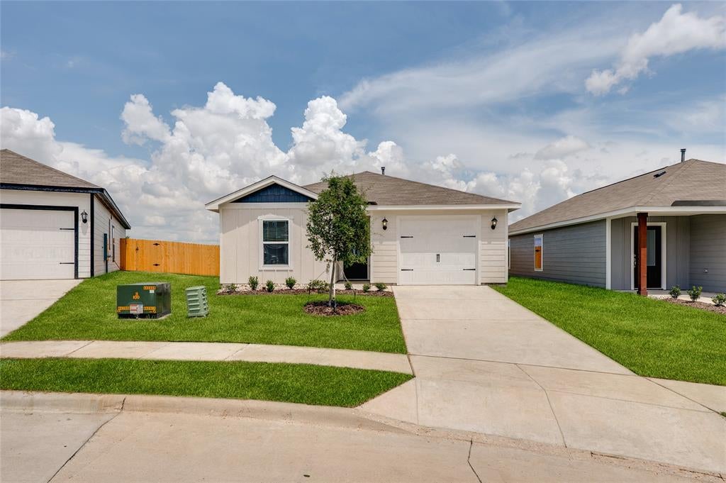 2049 Braveheart Drive — photo