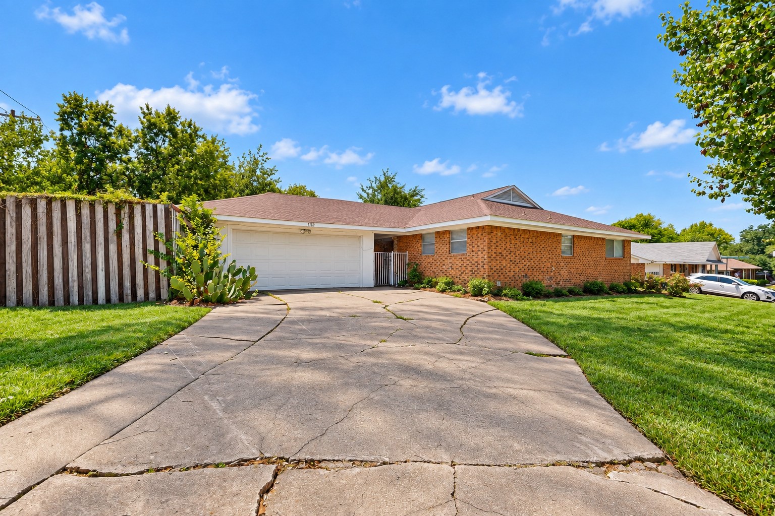 7316 N Stone Meadow Circle — photo