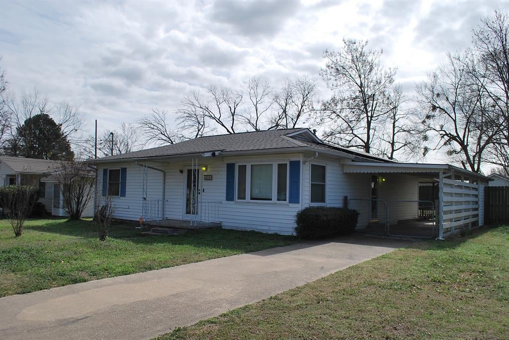 2604 W Johnson Street — photo