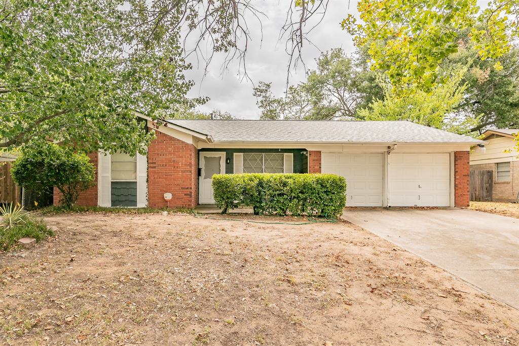 7412 Meadowcrest Drive — photo