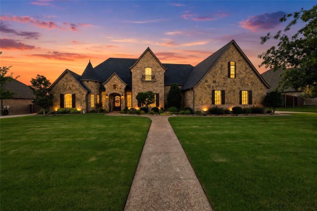 1408 Clover Drive — photo