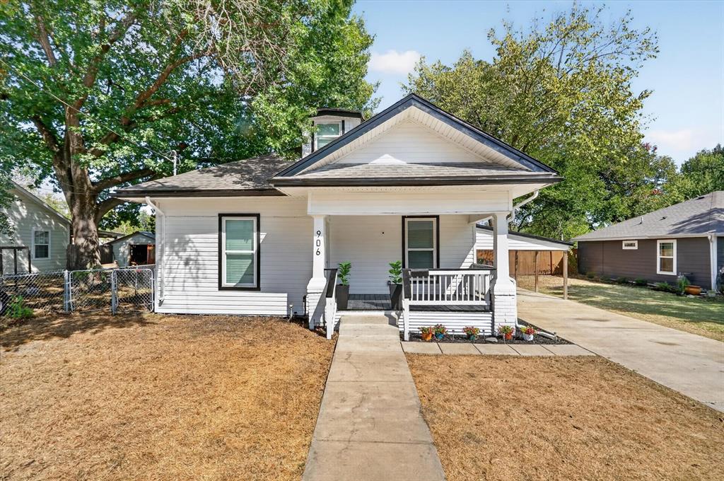 906 Catherine Street — photo