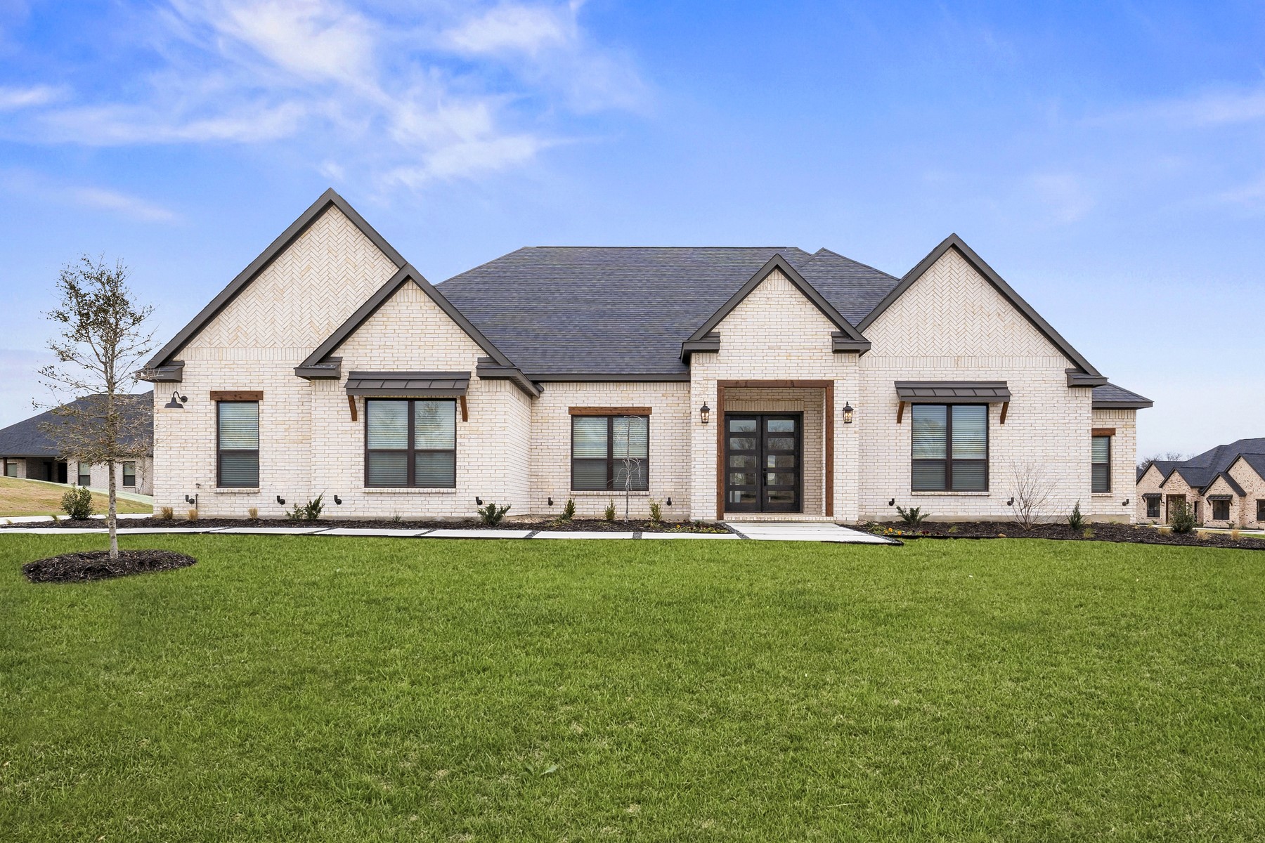 132 Willow Oak Drive — photo