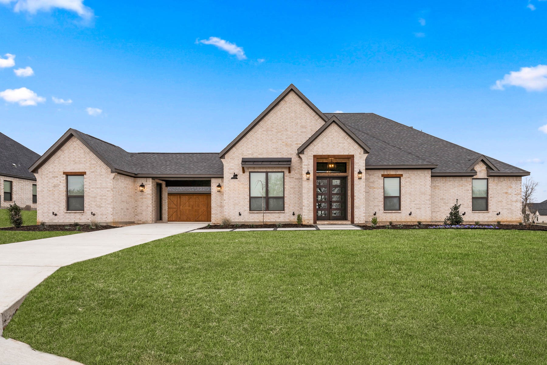130 Texas Ash Drive — photo