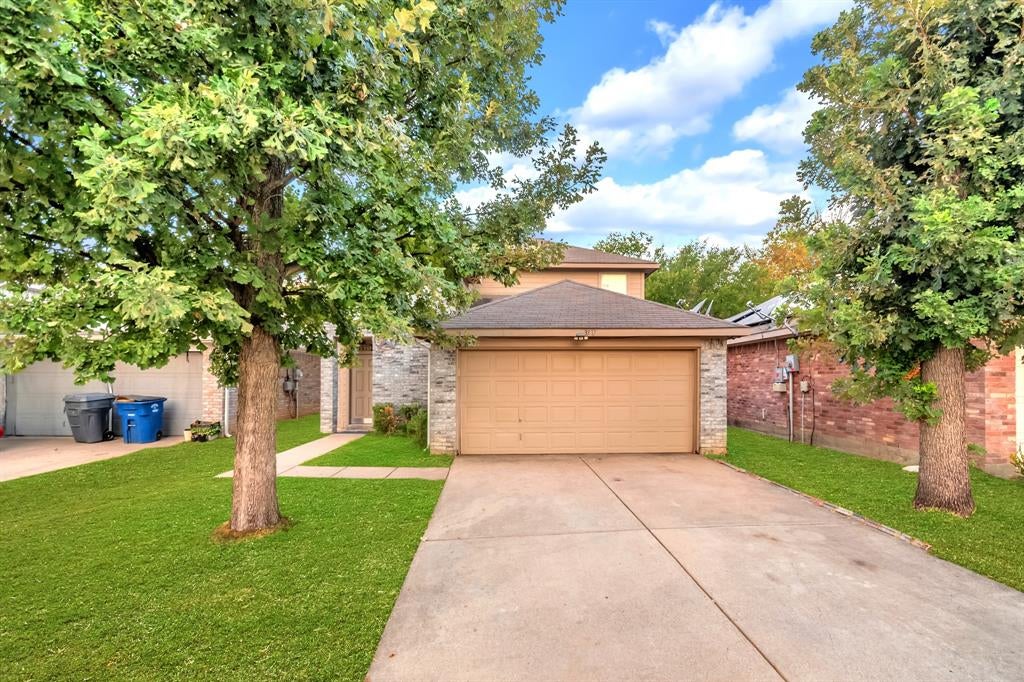 3517 Apple Valley Way — photo