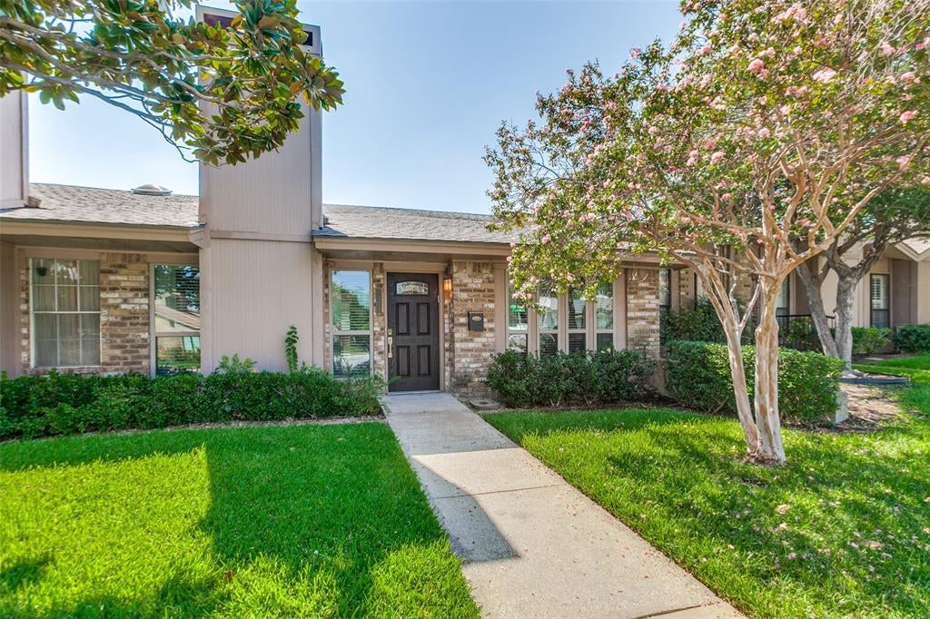 10732 Pagewood Drive 48 — photo
