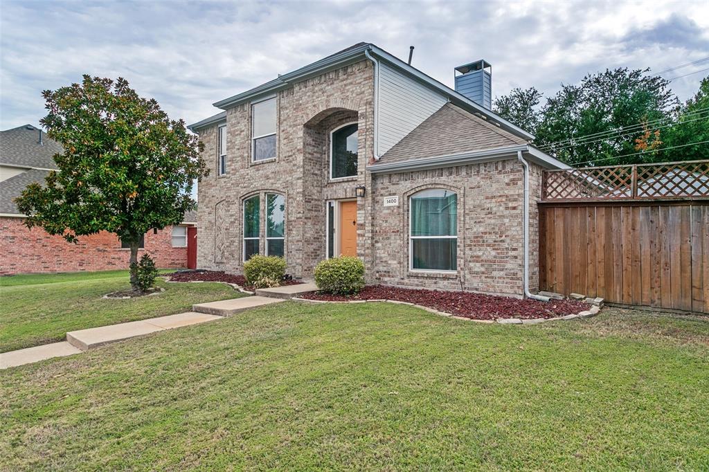 1400 Wentworth Drive — photo