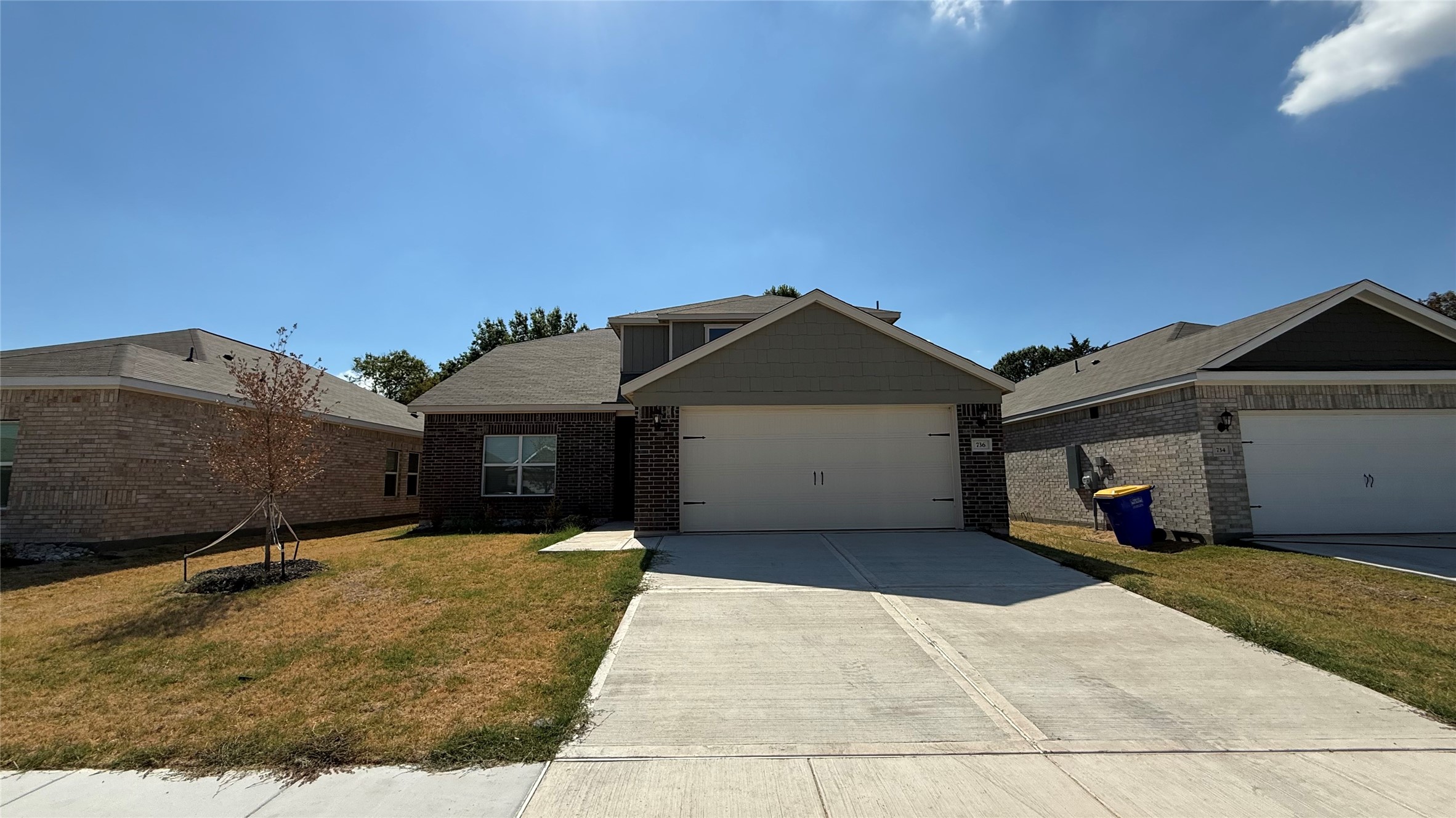 736 Layton Court — photo
