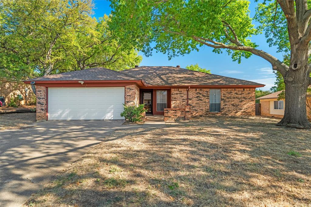8413 Timberline Court — photo