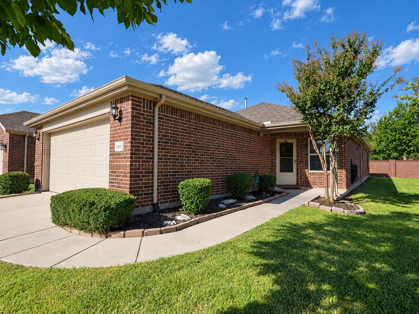 7601 Gulf Breeze Lane — photo