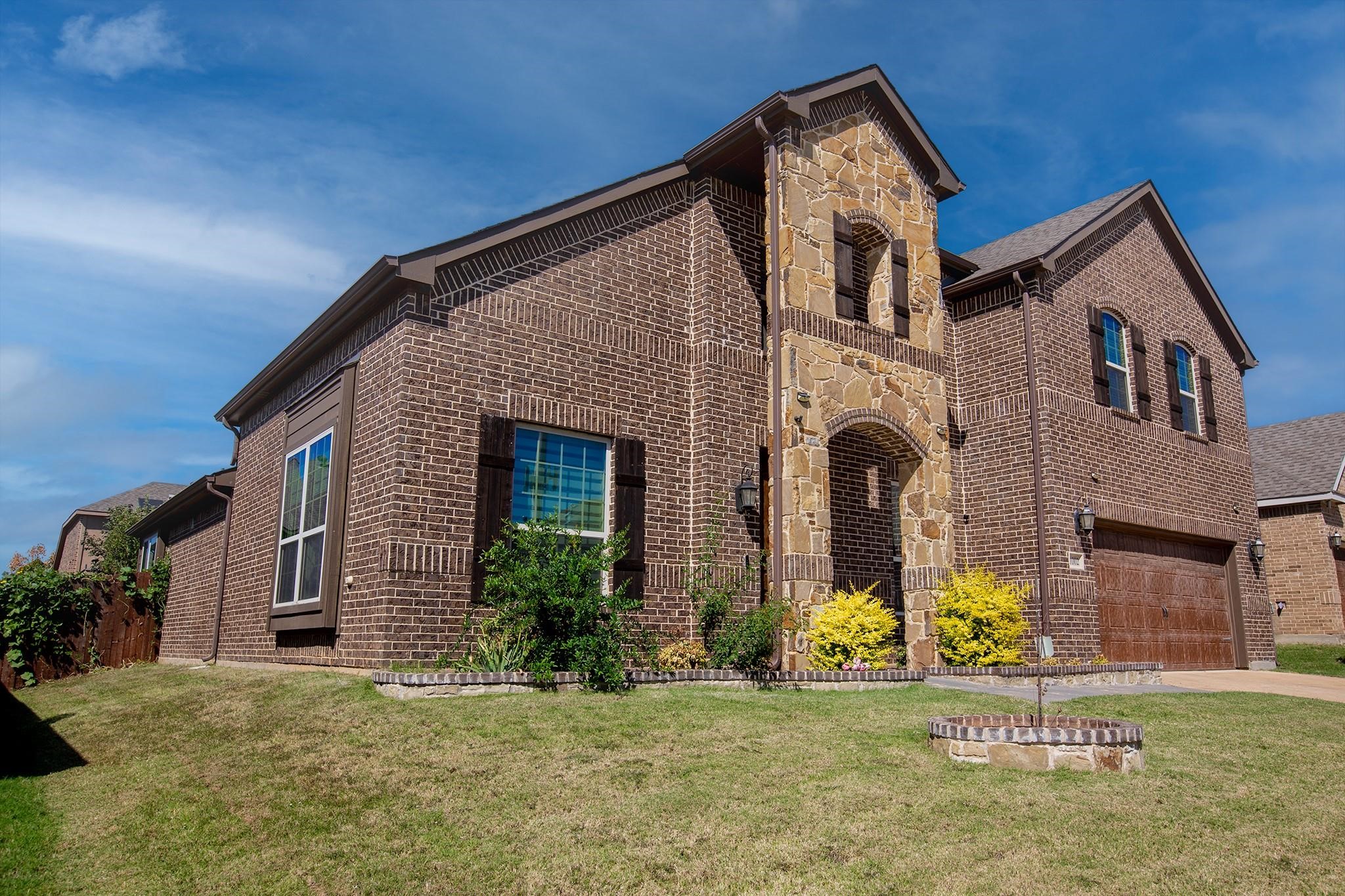 1002 Nail Lane, Euless, TX 76040 — photo 3