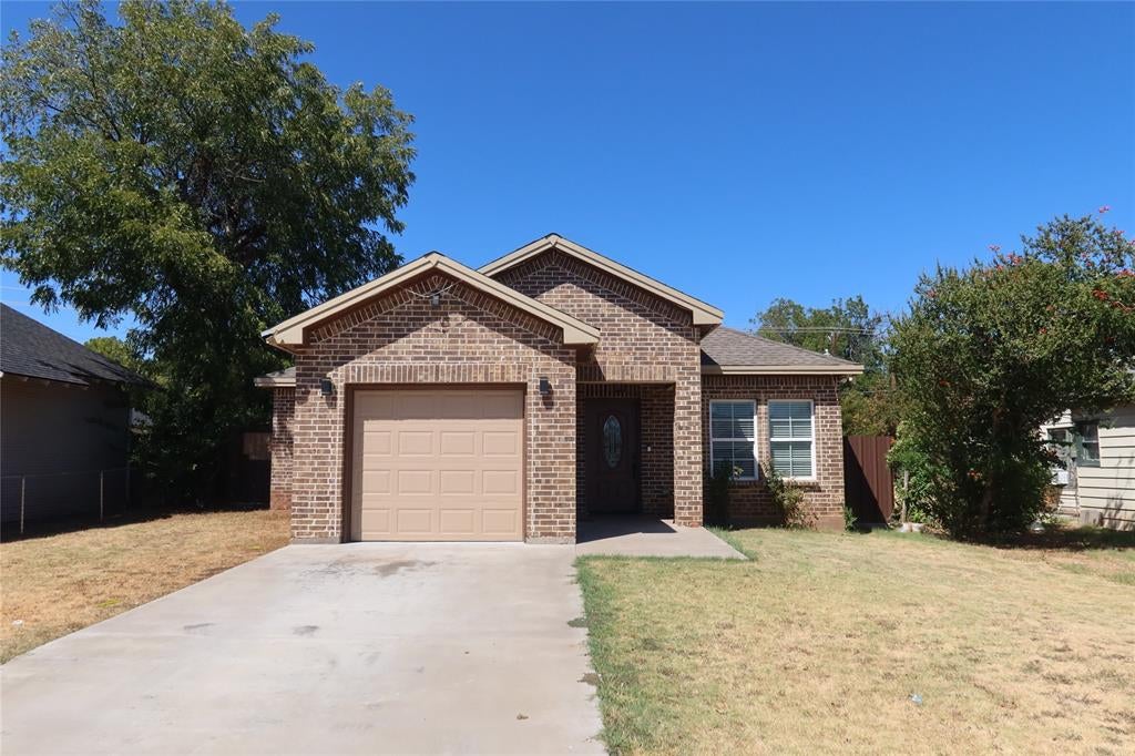2410 Buchanan Street — photo