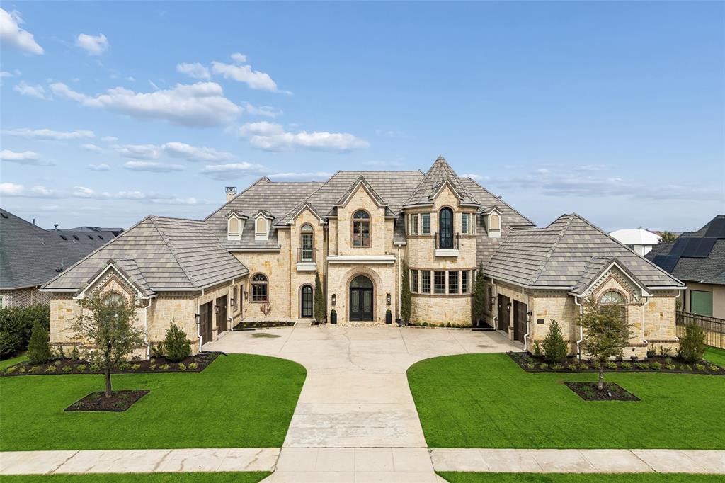 2032 Courtland Drive — photo