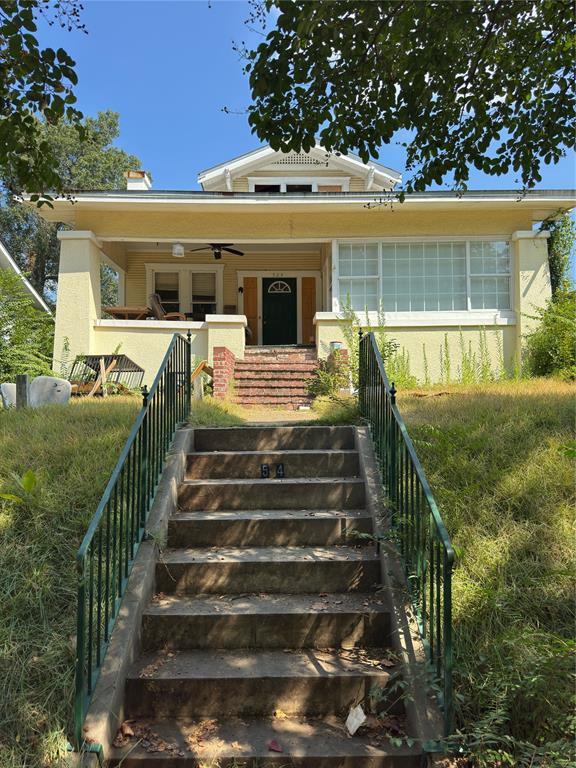 524 Gladstone Boulevard — photo