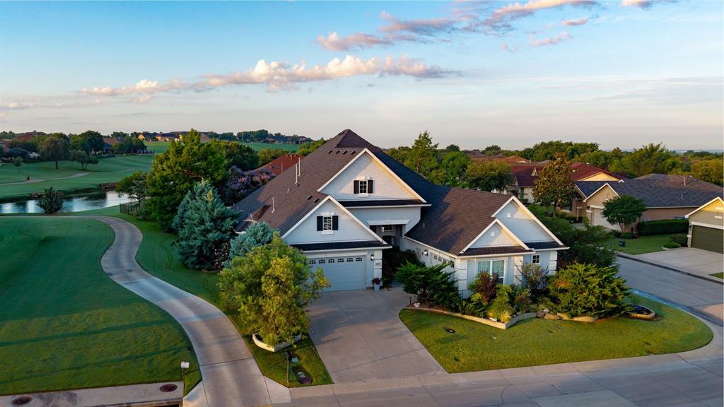 9613 Crestview Drive — photo