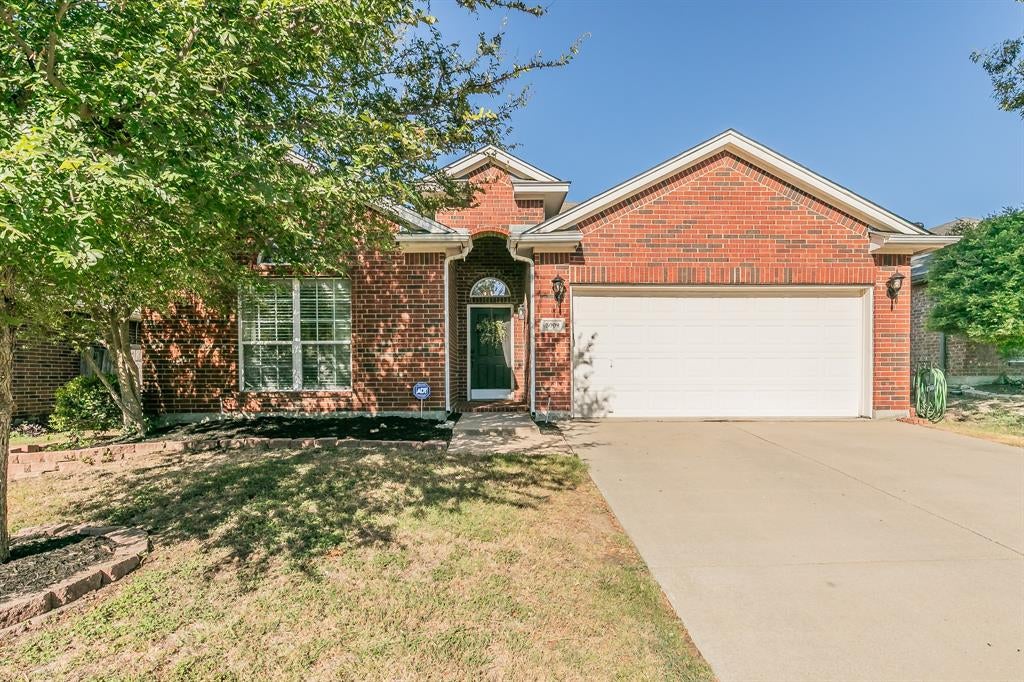 5009 Bedfordshire Drive — photo