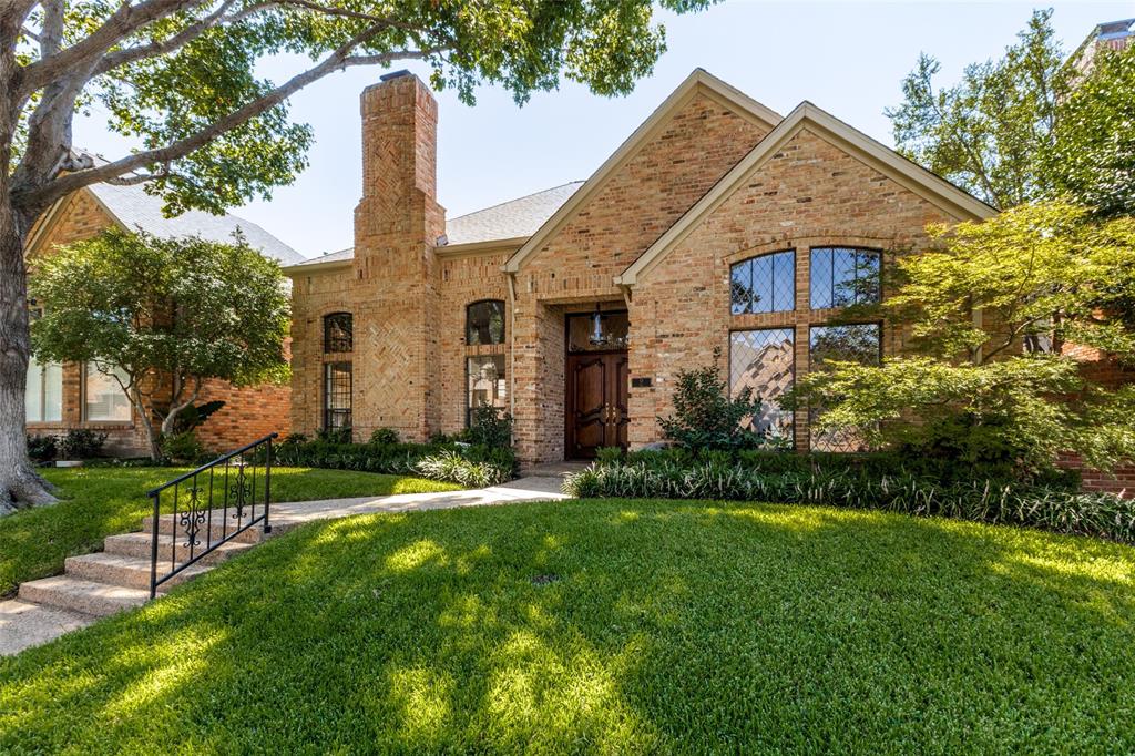 2 Grovenor Court — photo
