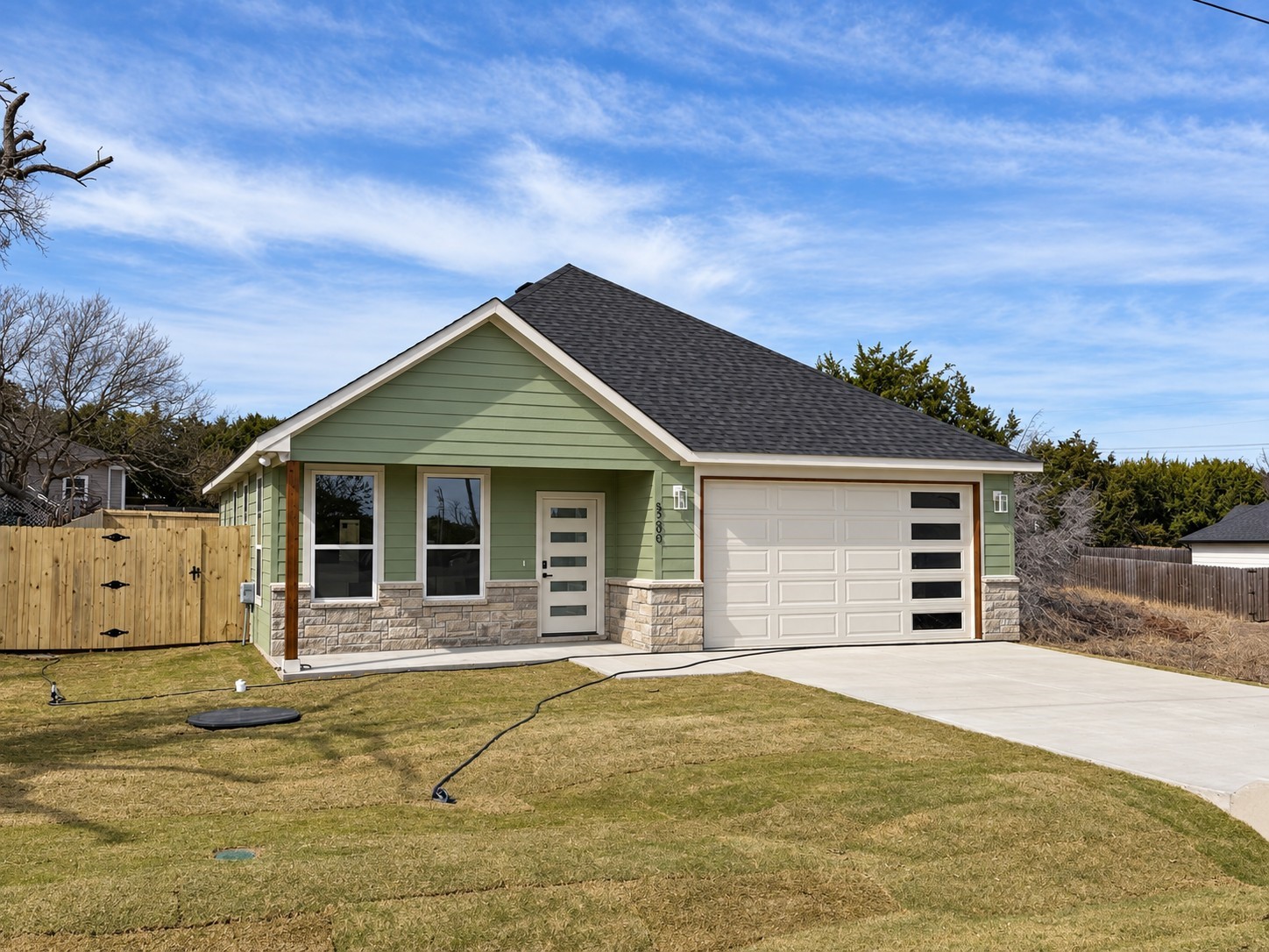5206 Stoneridge Drive — photo