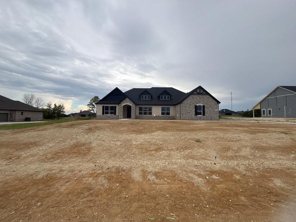 912 Creekview Whites Road — photo