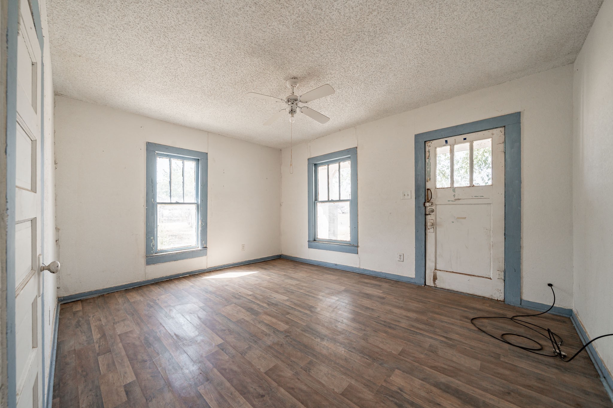 445 S Central, Hamlin, TX 79520 — photo 3