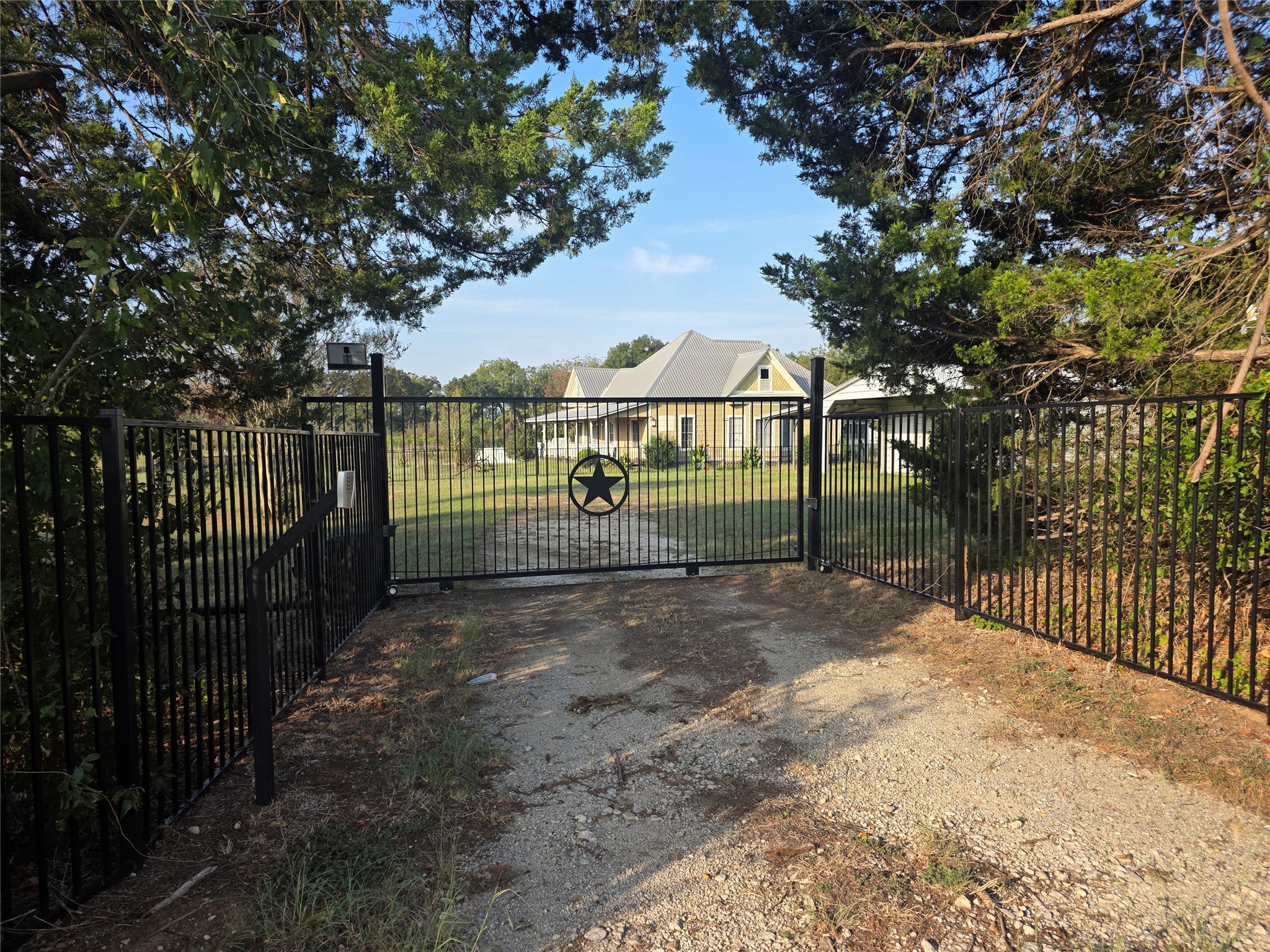 1292 FM 1365 — photo