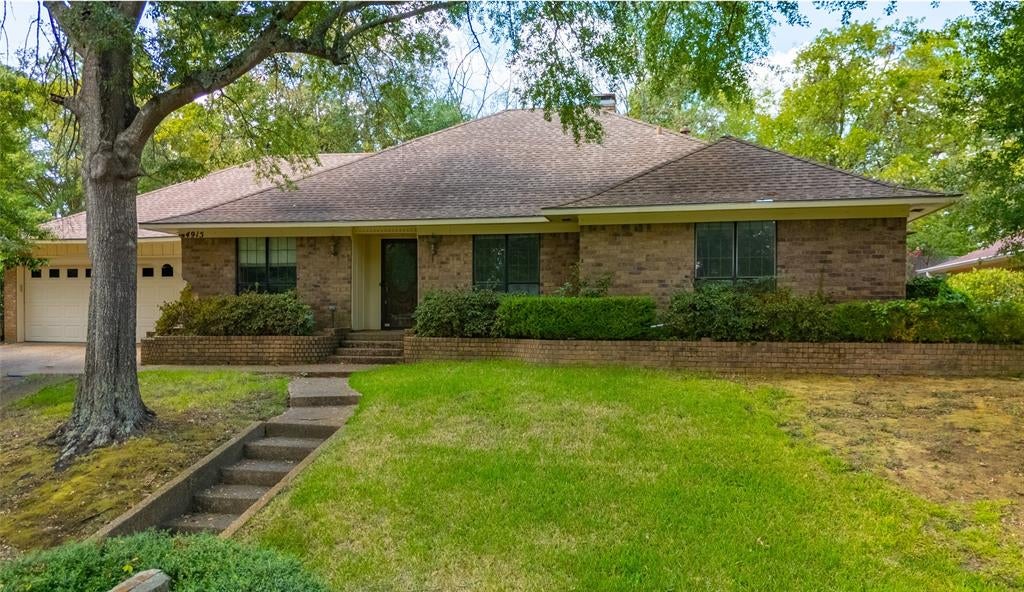 4915 Pine Knoll Street — photo