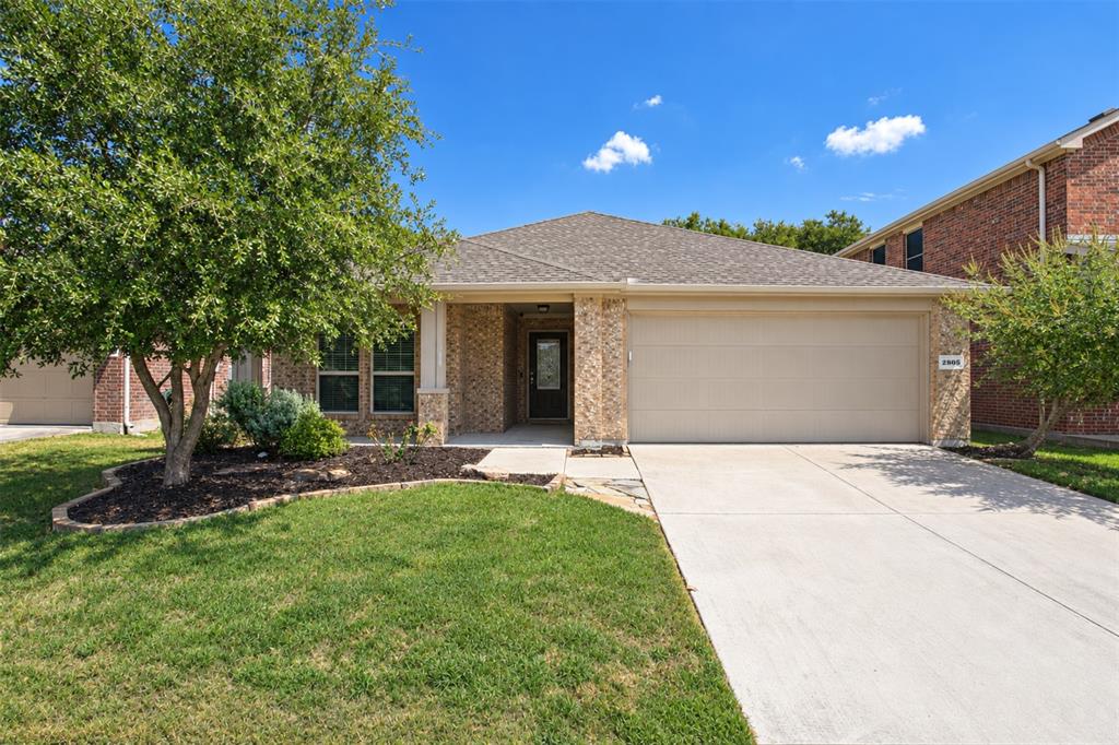 2805 Leslie Lane — photo