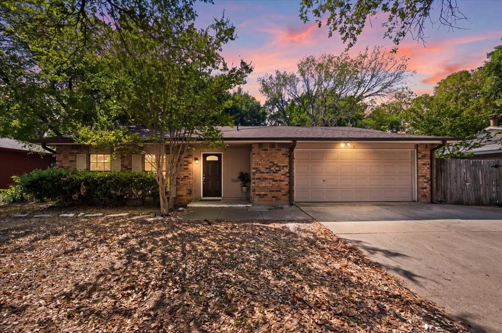 2614 Creekview Drive — photo