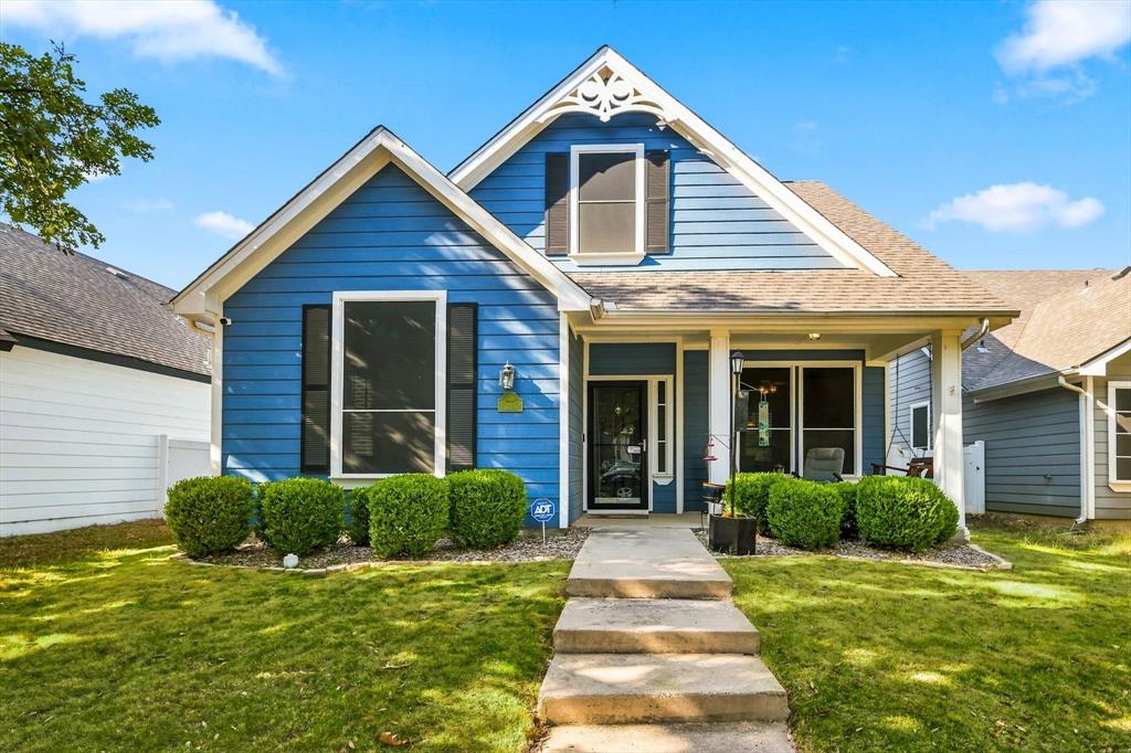 1395 Portsmouth Drive — photo
