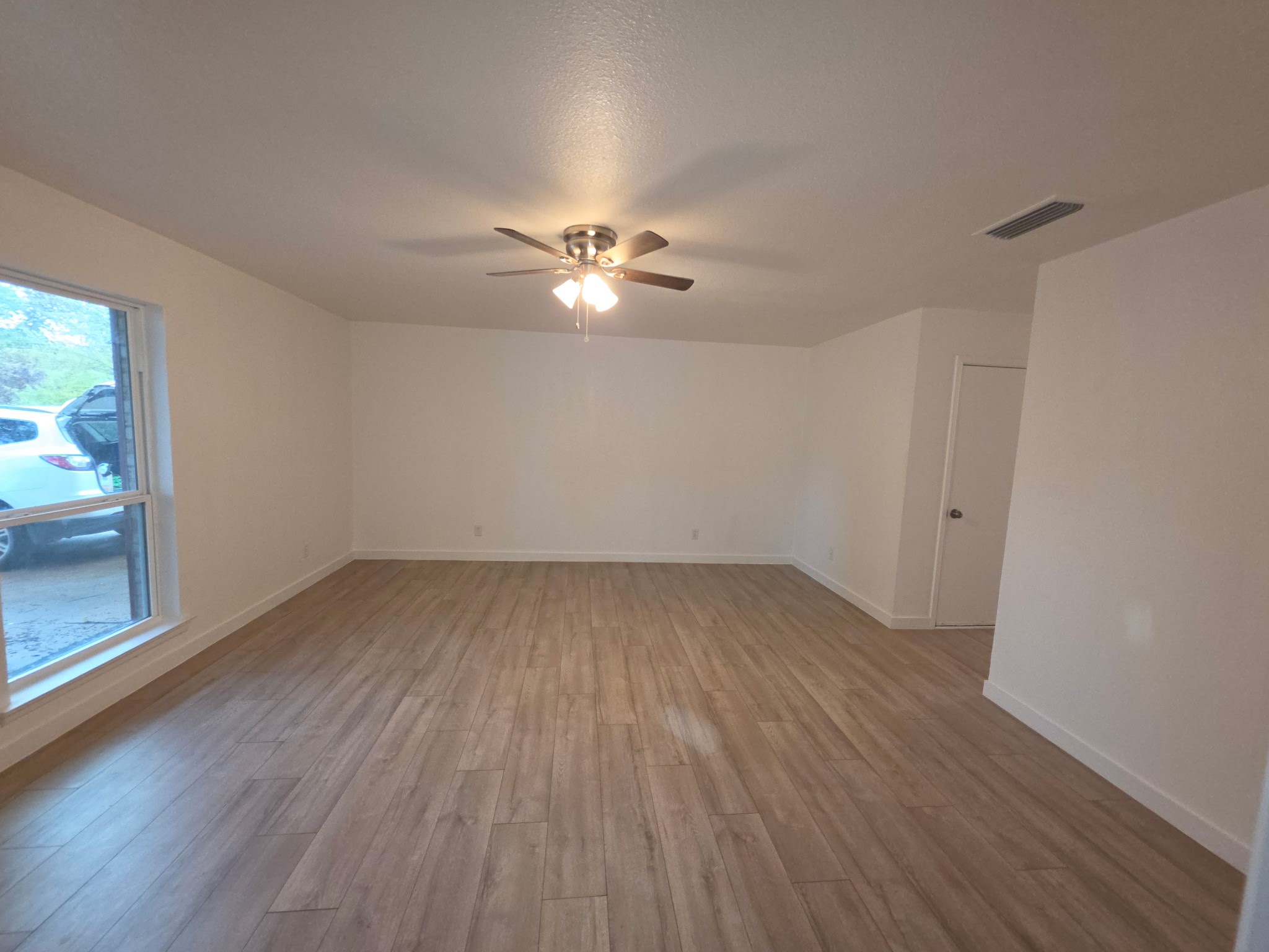 3522 Valley View Road — photo