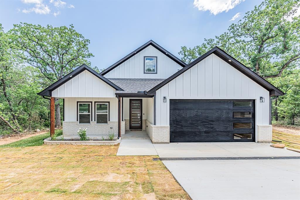 109 Gordons Circle — photo
