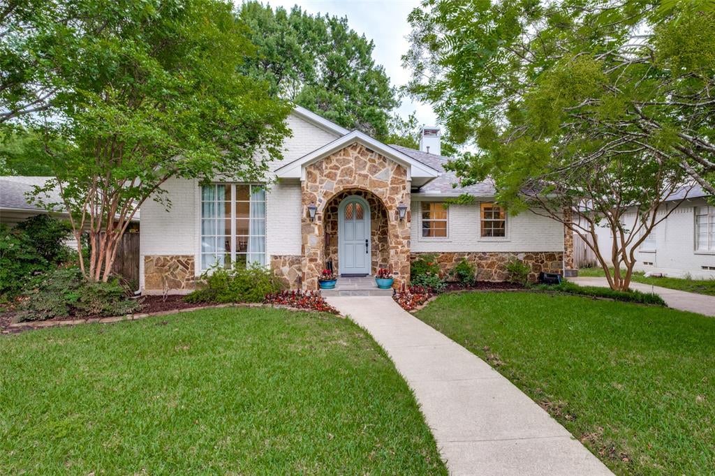 7138 Westbrook Lane — photo