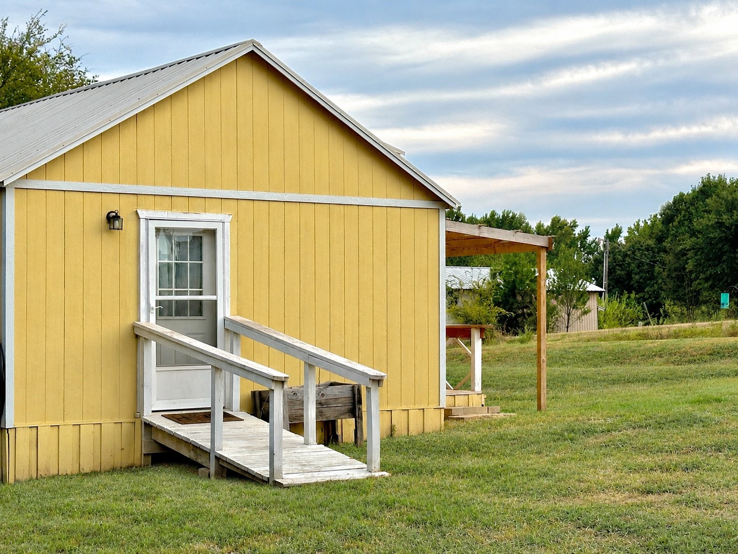 396 Concho, Quitman, TX 75783 — photo 2