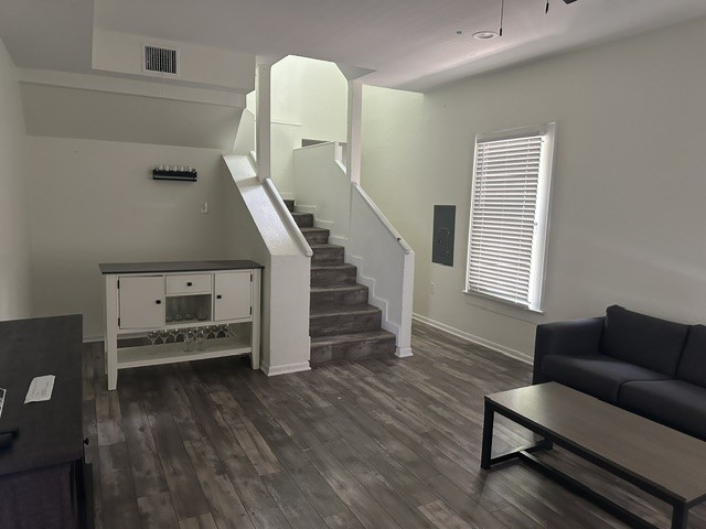 1405 James, Waco, TX 76706 — photo 3