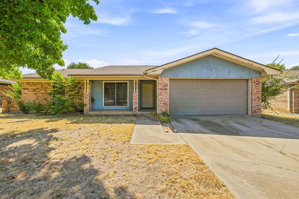 108 Sharp Drive — photo