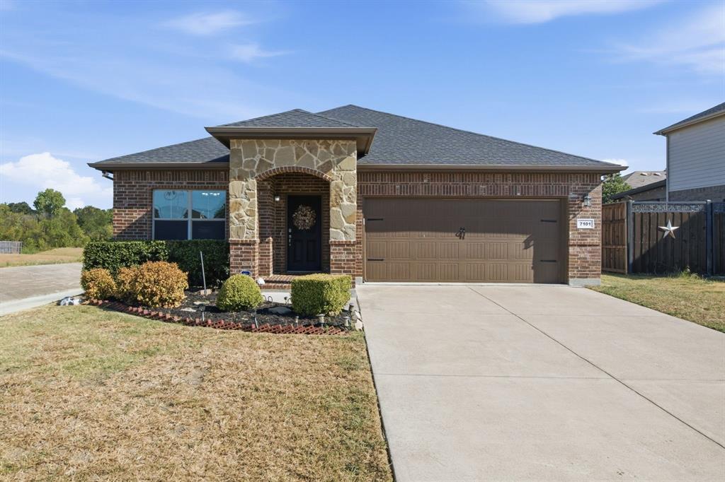 7101 Creighton Court — photo