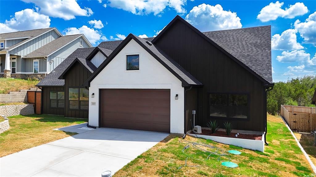 2217 Christine Drive — photo