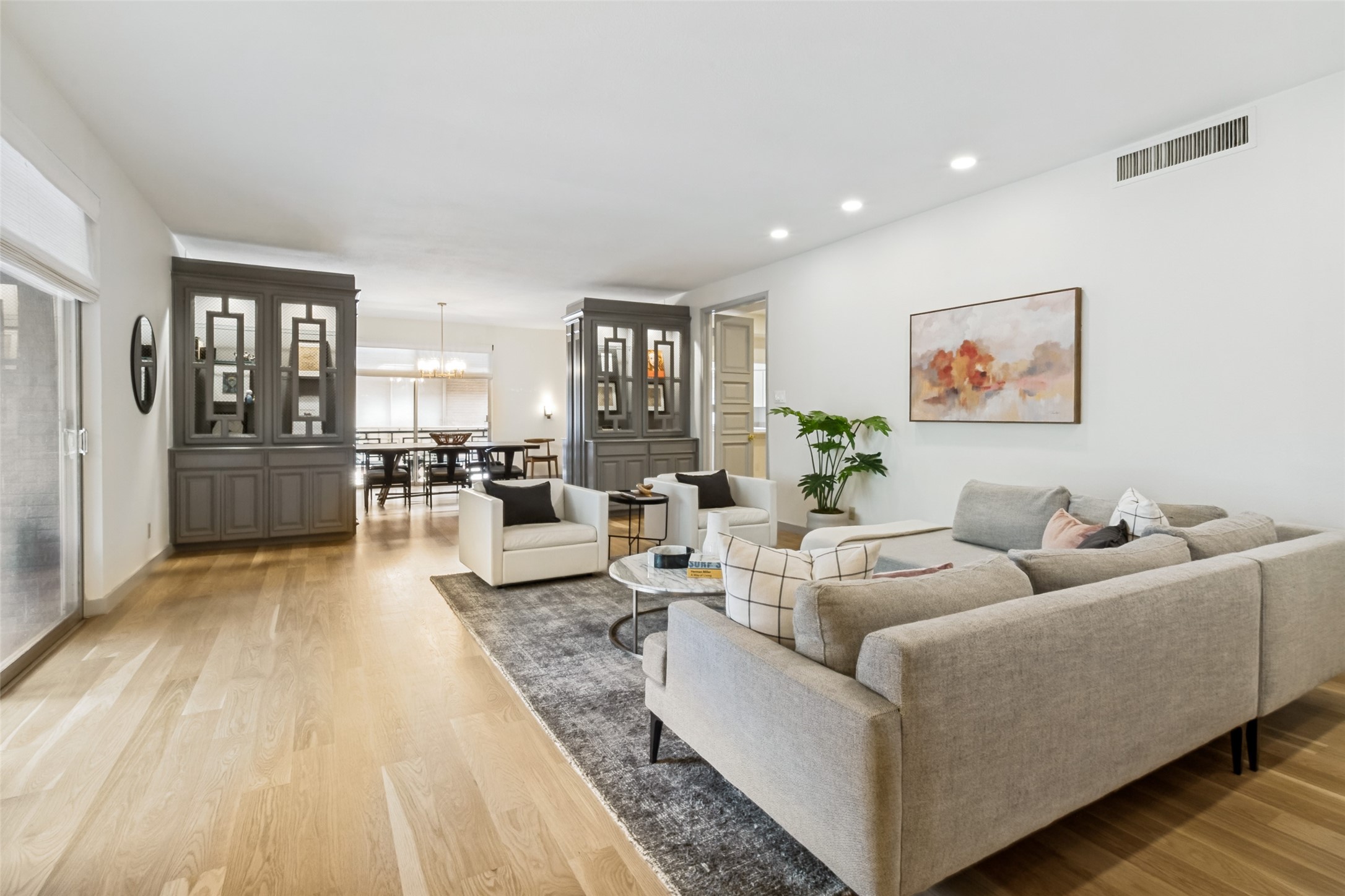 6328 Bandera Avenue Unit C — photo