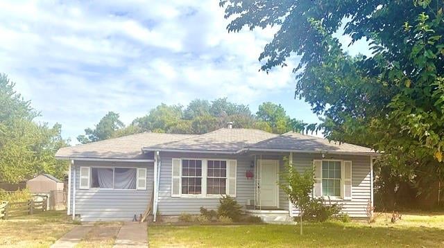 1007 E Russell Avenue — photo