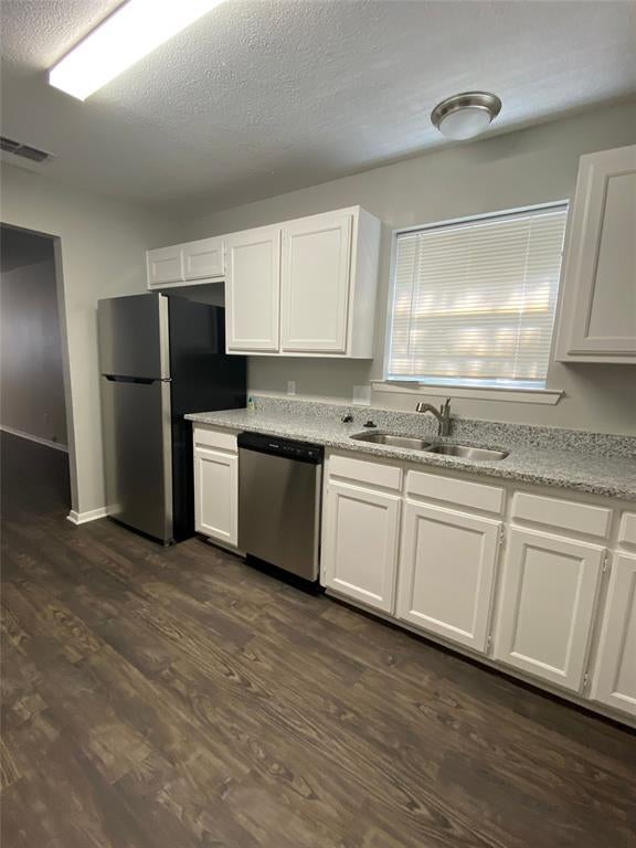 1302 Berry Drive C — photo