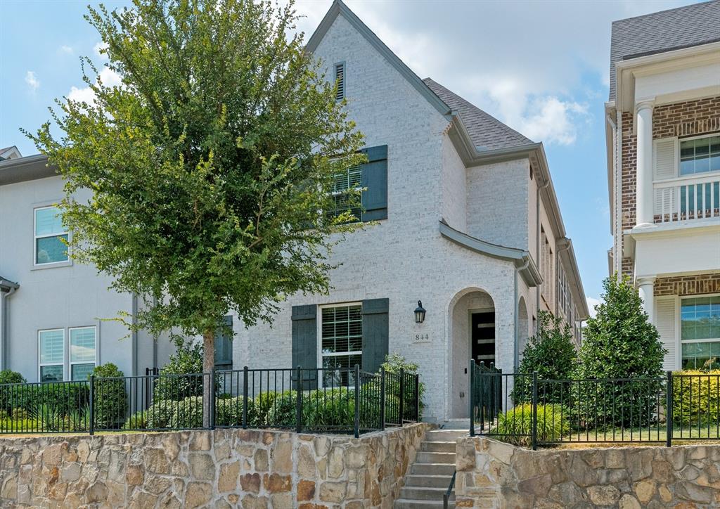 844 Timothy Drive — photo
