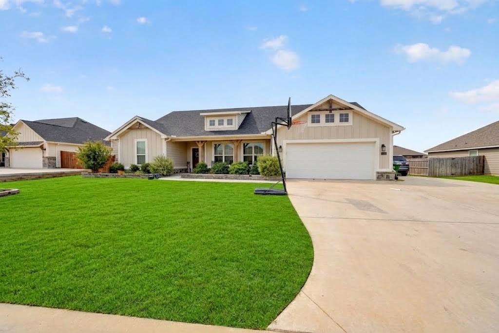 113 ridgetop trl, RHOME TX 76078 — photo 2