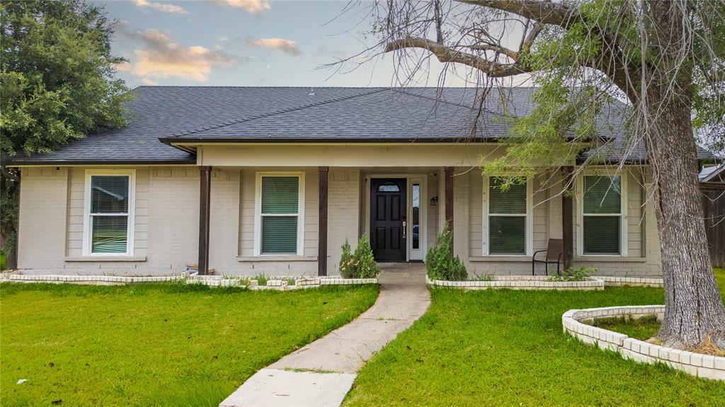 4801 Freeport Drive — photo