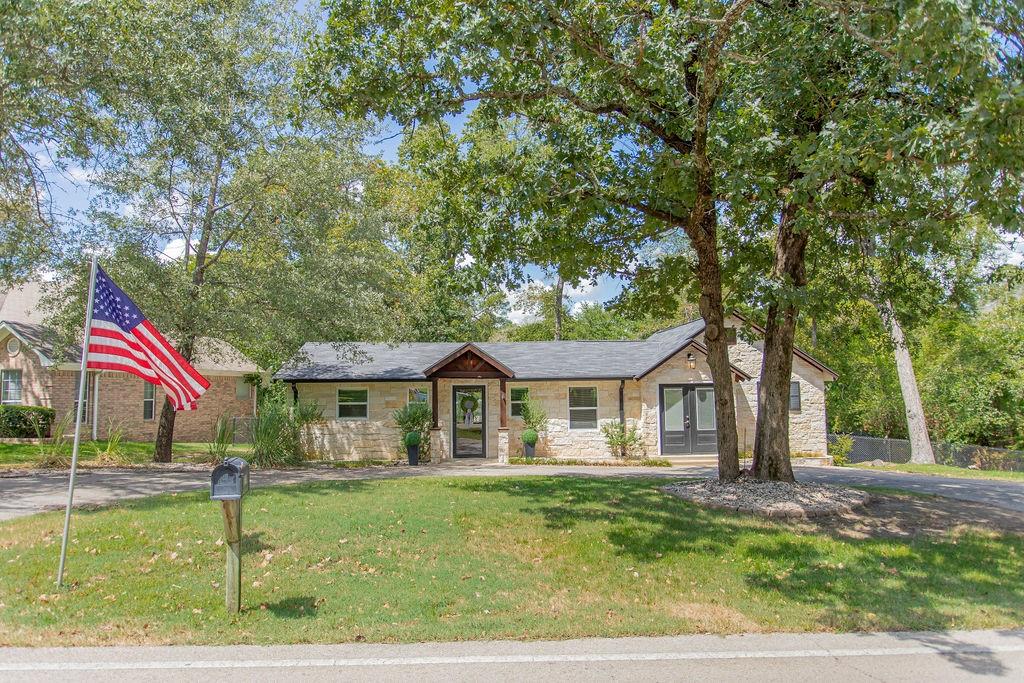 224 Hideaway Lane E — photo