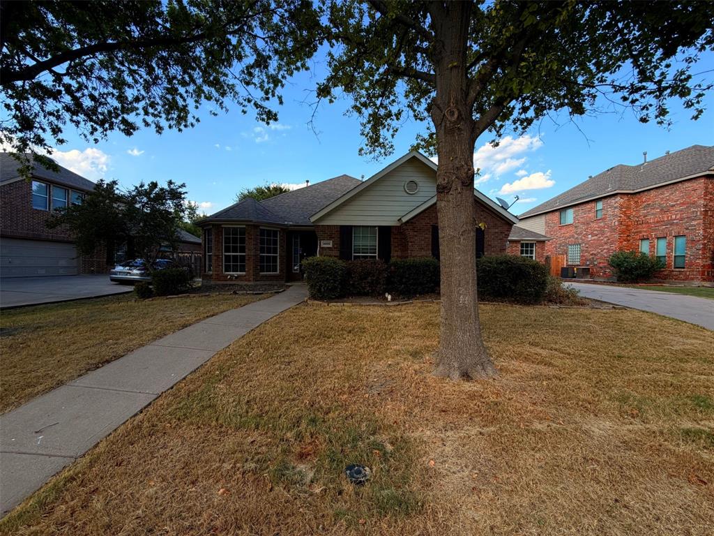 1009 Spinnaker Drive — photo