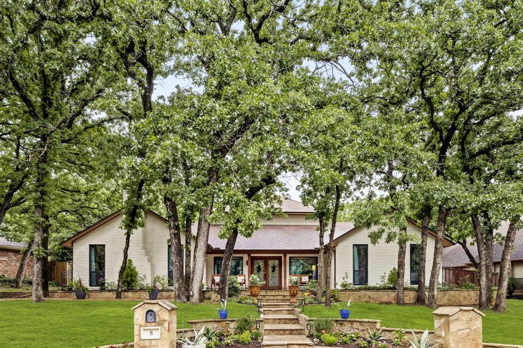 8 Cypress Court — photo
