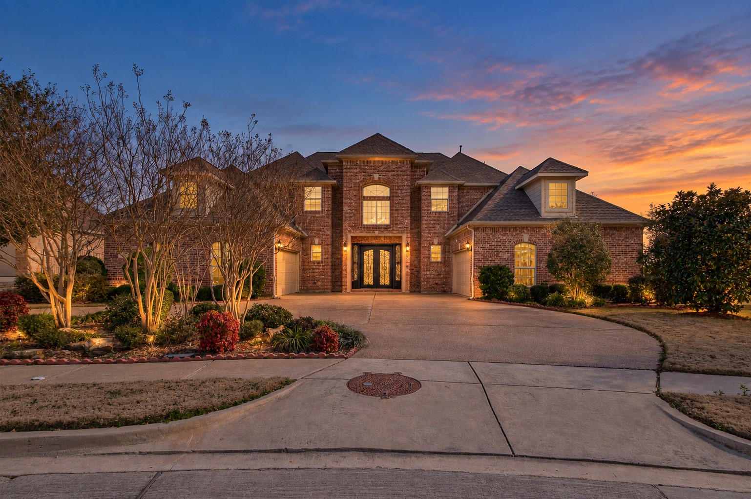 305 Corral Court — photo