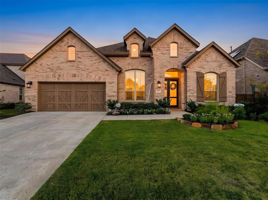 2370 Rainforest Drive — photo