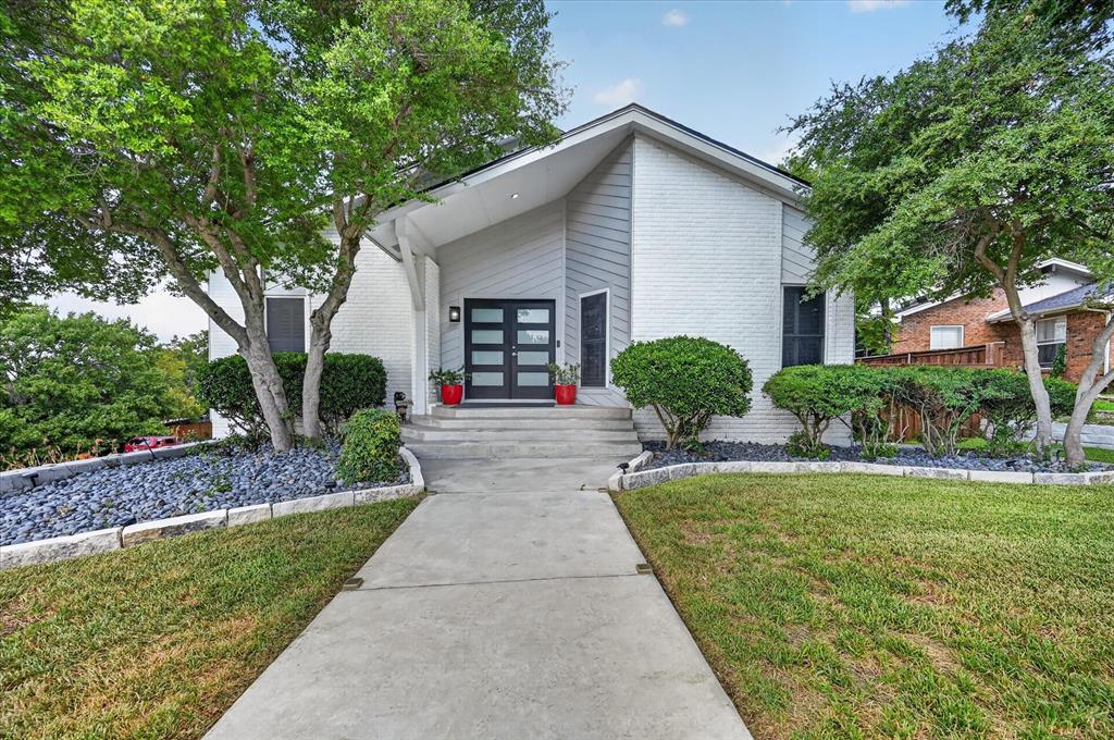 7624 Skylake Drive — photo