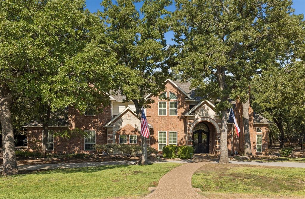 220 Fawn Hollow Drive — photo